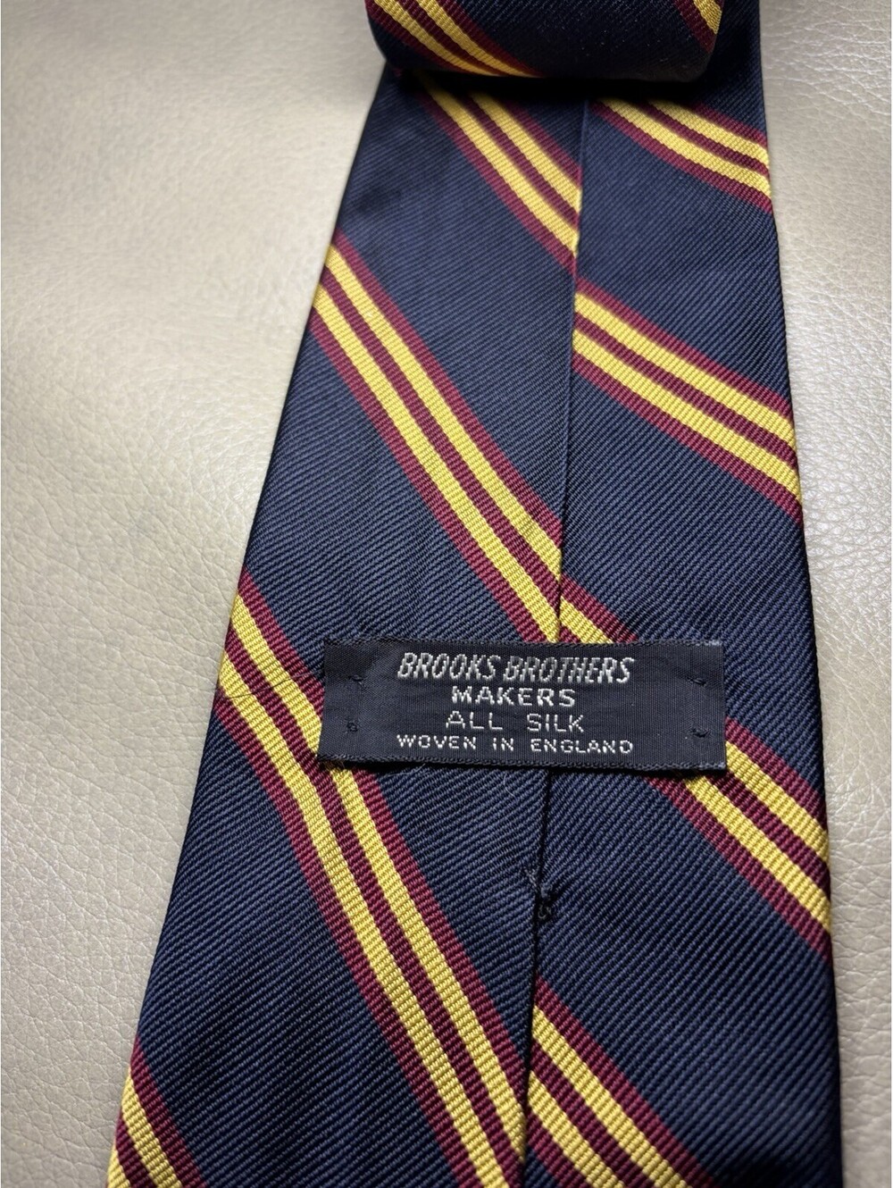 Brooks Brothers Vintage 100% Silk Tie Navy Blue Burgundy Gold Triple Stripes T6 - Picture 2 of 3